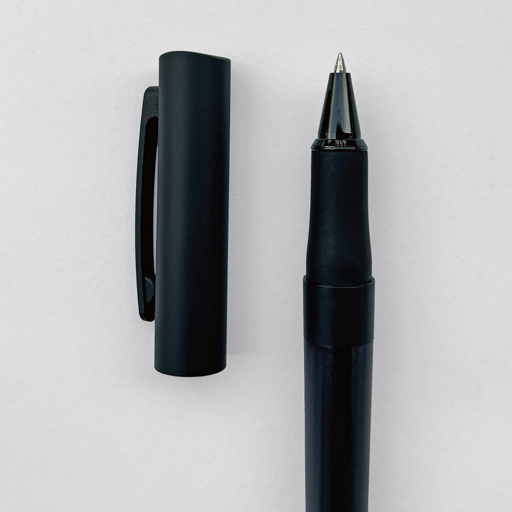 Zoom Black Premium Ink Pen with Extra Refill