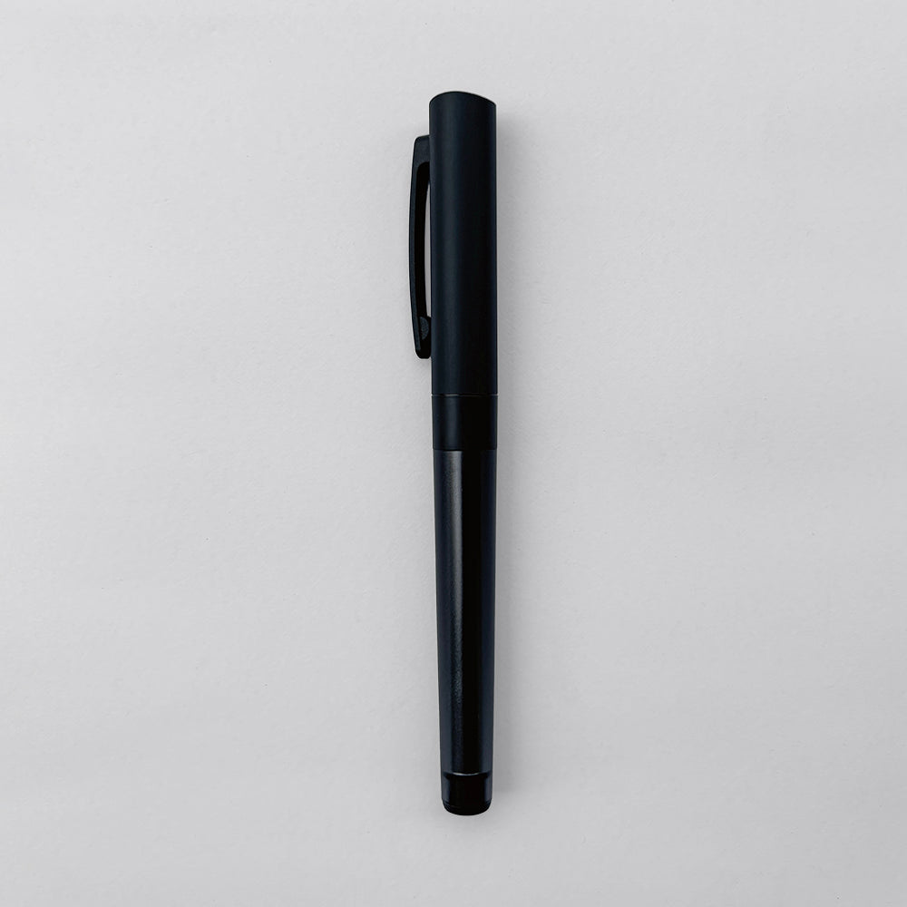 Zoom Black Premium Ink Pen with Extra Refill