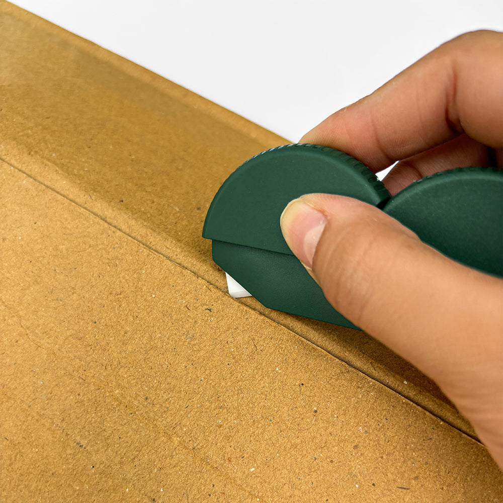 Midori Cardboard Cutter